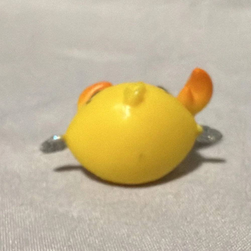 Hasbro Littlest Pet Shop Crab Figure 70724AWK Yellow Blue Eyes Orange Claws